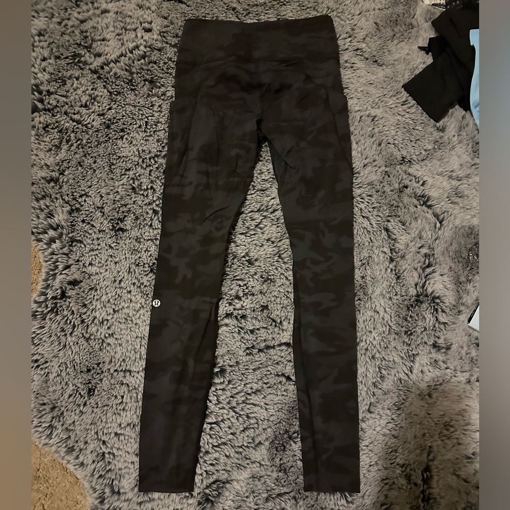 Lululemon leggings